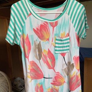 Floral and striped Tee. Size medium.